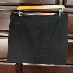 Banana Republic Black wool.cashmere skirt. Size 12